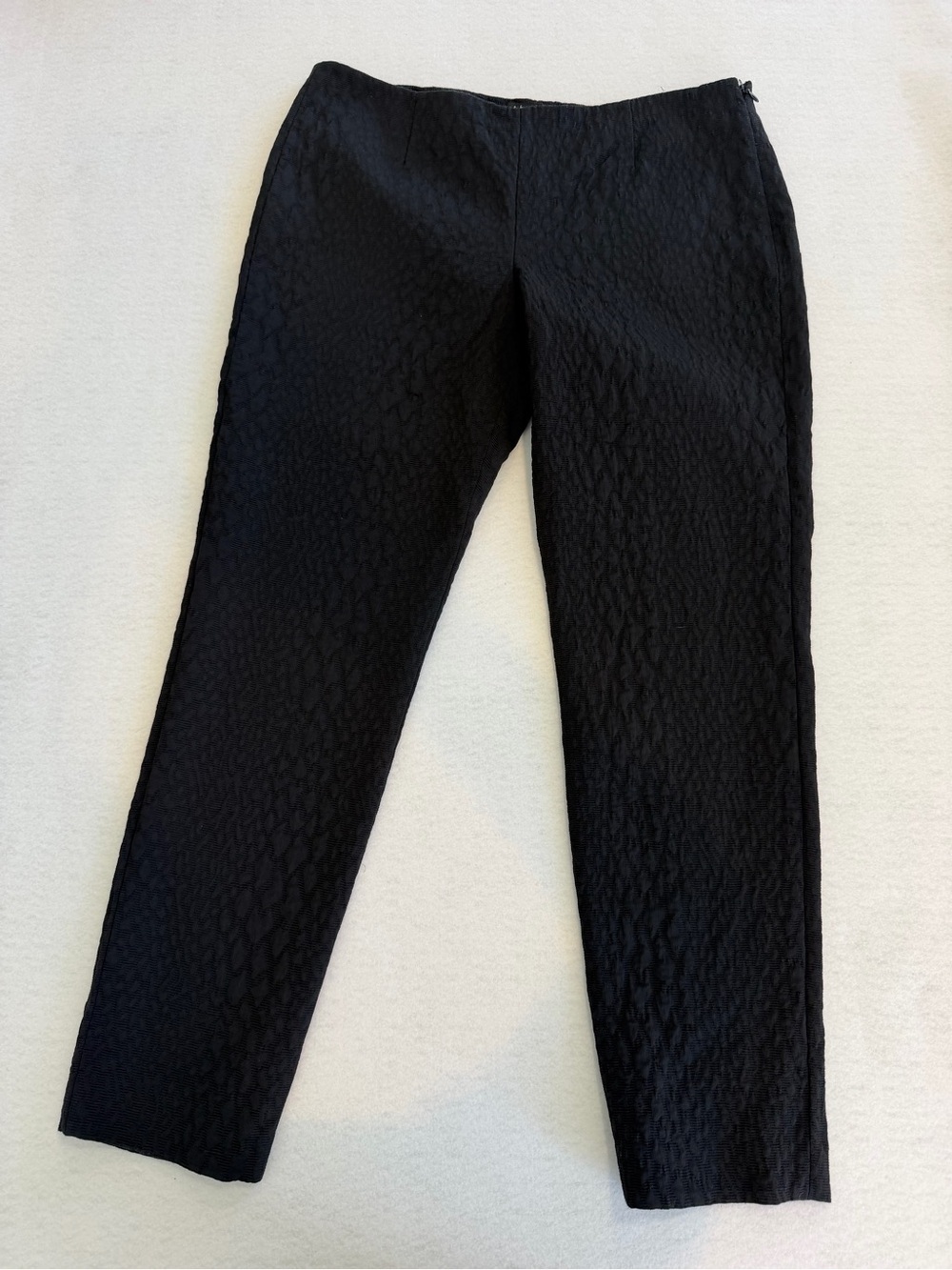 Theory Black Textured Straight-Leg women’s Pants